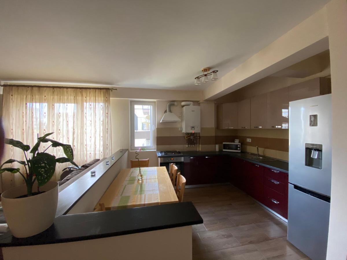 Apartament Gloriei 17 Lägenhet Târgu-Mureş Exteriör bild