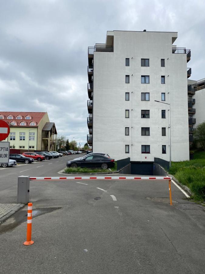 Apartament Gloriei 17 Lägenhet Târgu-Mureş Exteriör bild